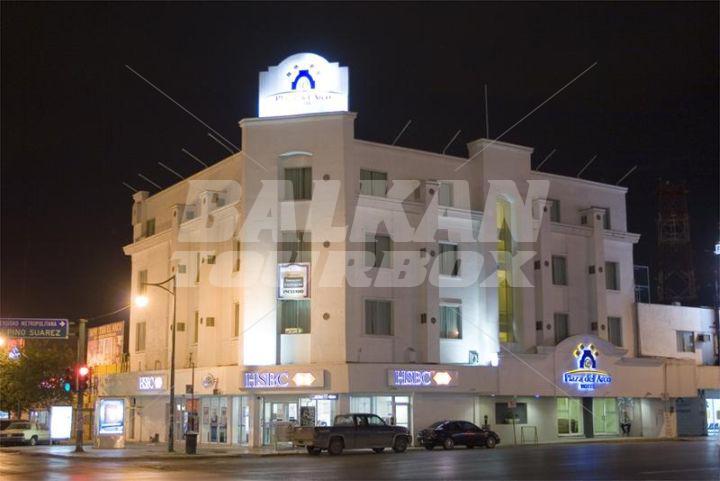 почивка в  Plaza del Arco Monterrey