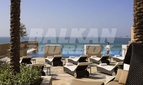 почивка в Sofitel Jumeirah Beach
