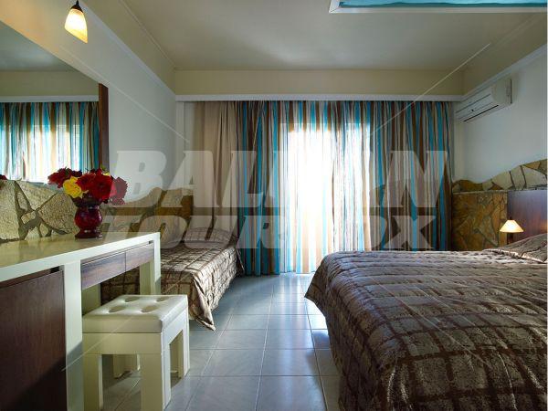 holiday in Eliros Mare Hotel