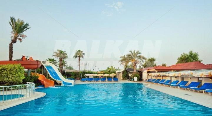 holiday in White City Beach