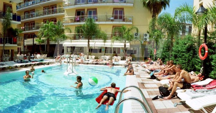 holiday in Cleopatra Spa