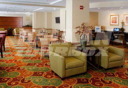 почивка в SpringHill Suites by Marriott Dallas Downtown/West End