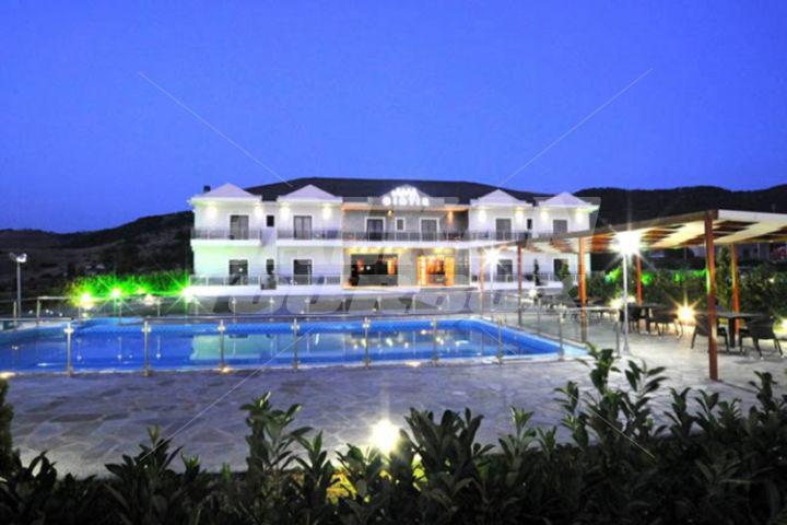 почивка в  Giotis Boutique