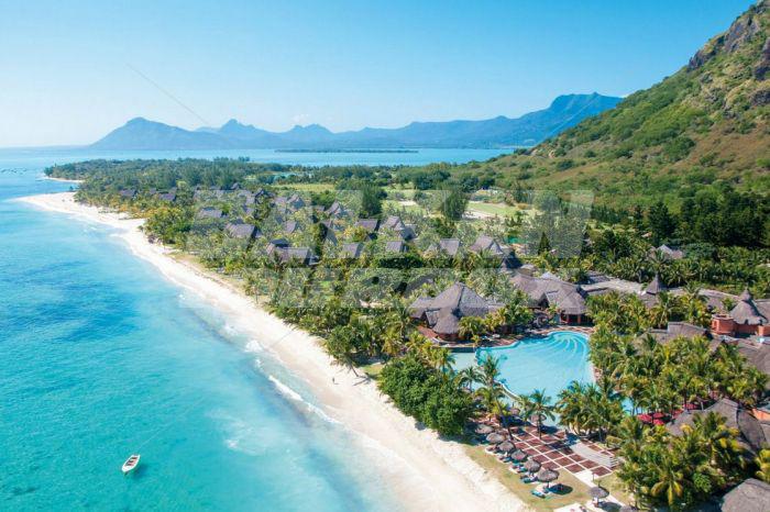 holiday in  Beachcomber Dinarobin Hotel Golf & Spa