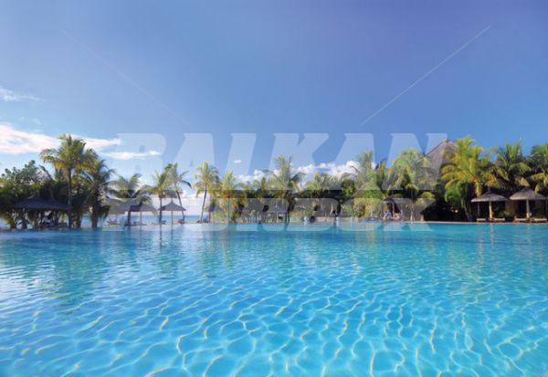 holiday in Beachcomber Dinarobin Hotel Golf & Spa