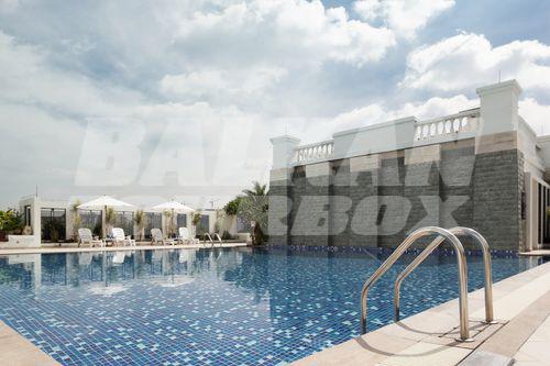 почивка в Holiday Inn Shifu