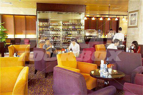 почивка в Holiday Inn Shifu