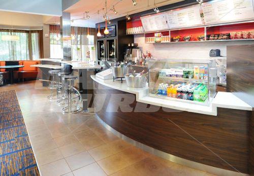 почивка в Courtyard by Marriott San Antonio Airport