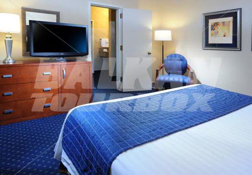 почивка в Courtyard by Marriott San Antonio Airport