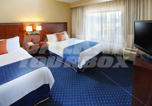 почивка в Courtyard by Marriott San Antonio Airport