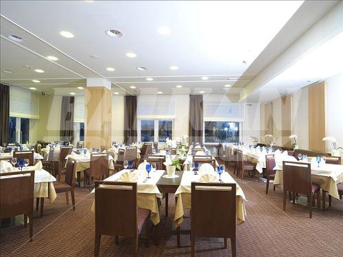 holiday in Grand Hotel Primus