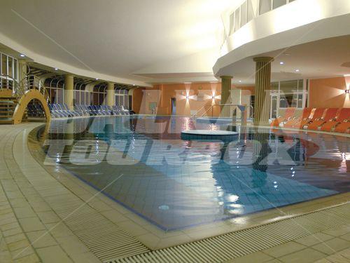 holiday in Grand Hotel Primus