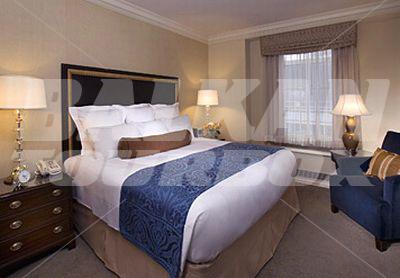 почивка в Renaissance Mayflower Marriott