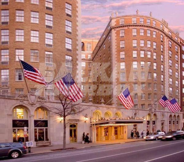 почивка в Renaissance Mayflower Marriott
