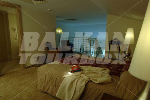 почивка в Ak-ka Antedon Hotel