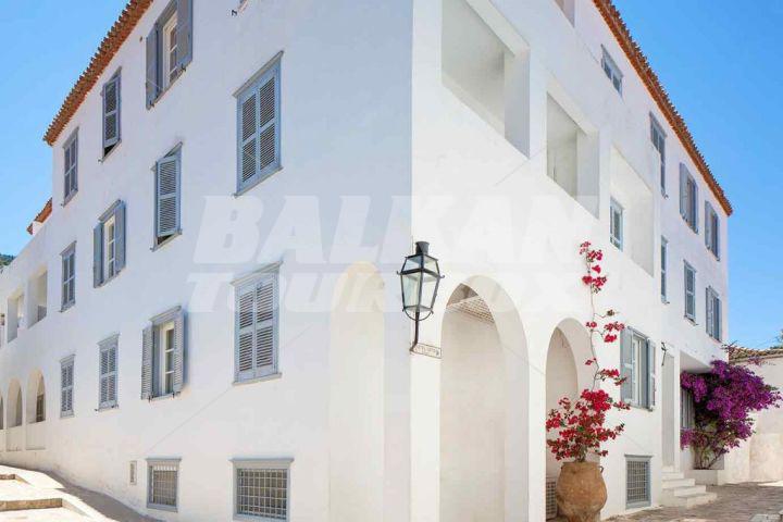 почивка в Leto Hotel Hydra
