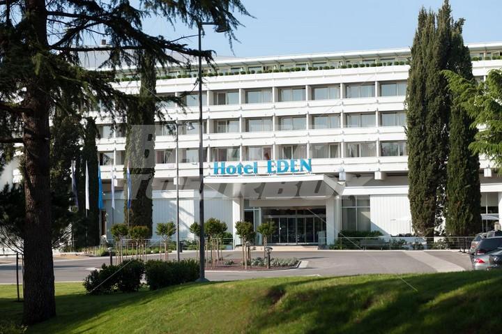holiday in  Eden