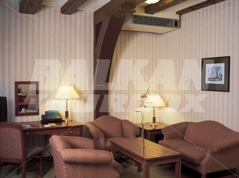 почивка в NH Barbizon Palace