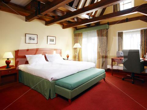 почивка в NH Barbizon Palace