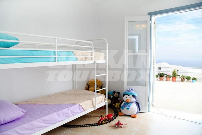 holiday in Athiri Santorini Family Friendly Hotel