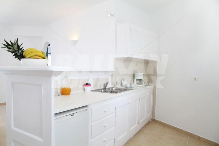 holiday in Athiri Santorini Family Friendly Hotel