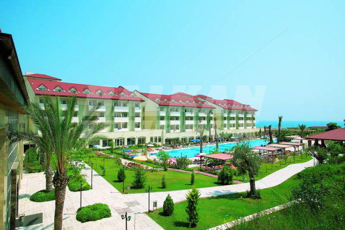 почивка в  Sural Resort