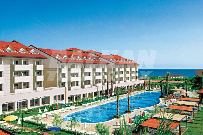 почивка в Sural Resort