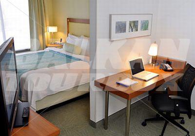 почивка в SpringHill Suites by Marriott Cincinnati North/Forest Park