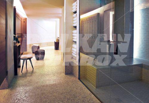 почивка в Renaissance by Marriott Hollywood Hotel & Spa