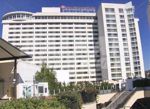 почивка в Renaissance by Marriott Hollywood Hotel & Spa
