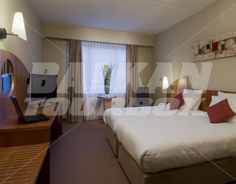 почивка в Astoria Antwerp