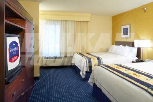 почивка в SpringHill Suites by Marriott Des Moines West