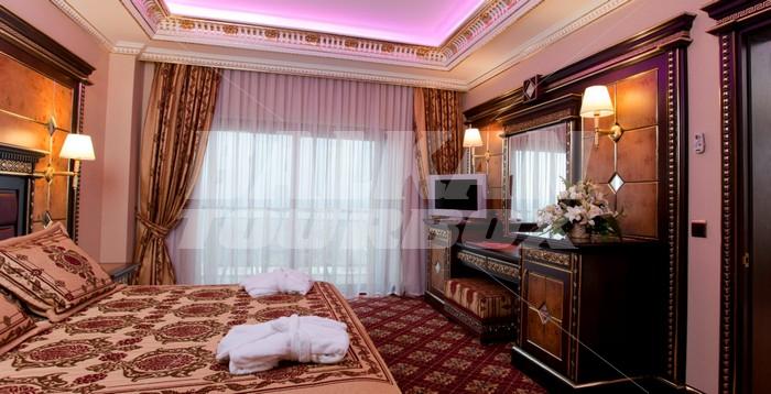 почивка в Club Sera