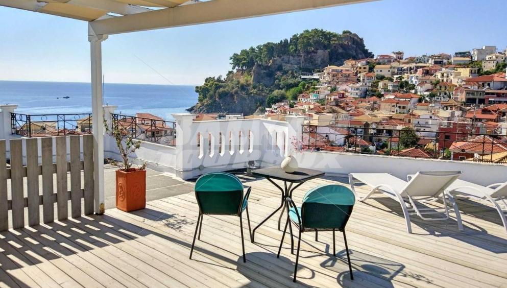 holiday in  San Nectarios