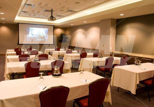 почивка в Marriott Minneapolis Autograph Collection