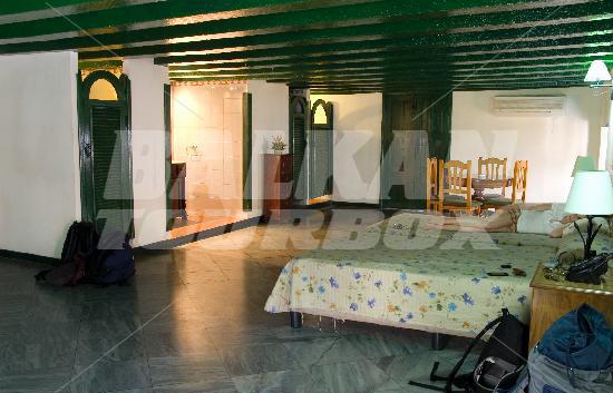 почивка в Hostal Valencia Boutique