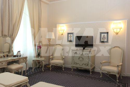 holiday in Grand Hotel Continental
