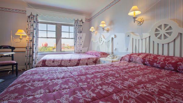 почивка в Disney's Newport Bay Club