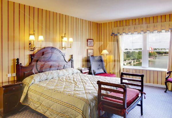 почивка в Disney's Newport Bay Club