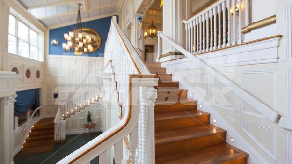 почивка в Disney's Newport Bay Club