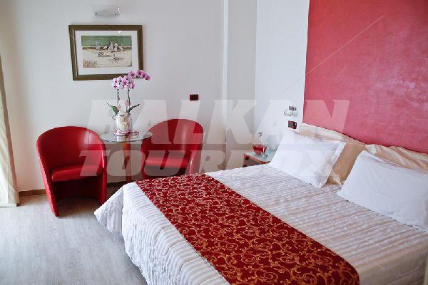 почивка в Hotel Ermitage