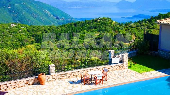 holiday in Lefkada Villas