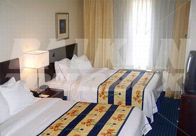 почивка в SpringHill Suites by Marriot Phoenix Glendale/Peoria