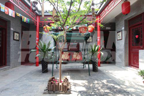 holiday in City Court