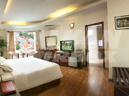 почивка в Hanoi Manor