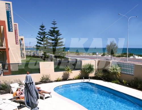 почивка в Quality Resort Sorrento Beach