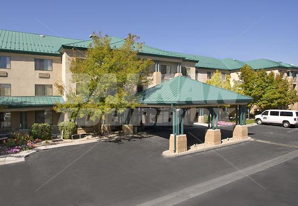 почивка в  Courtyard by Marriott Salt Lake City Downtown