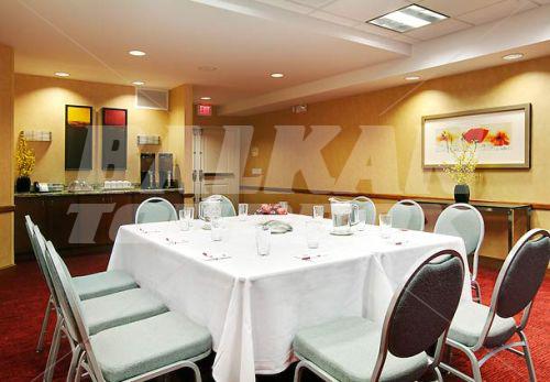 почивка в Residence Inn by Marriott Chicago Midway Airport