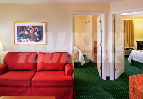 почивка в TownePlace Suites by Marriott Cincinnati Blue Ash