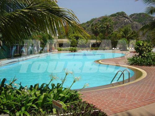 holiday in Milford Paradise